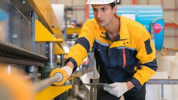 piccole imprese nella morsa di caro energia e imposte.jpgf169q1w1200